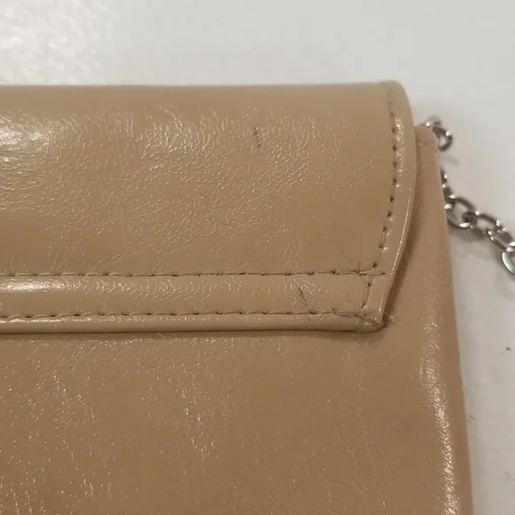 INC Lilly Beige Faux Leather Gold Chain Clutch Shoulder Bag - Picture 5 of 13